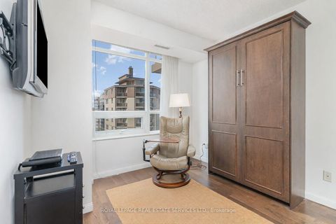 Photo 17 at 1203 - 900 Mount Pleasant Road, Mount Pleasant West, Toronto