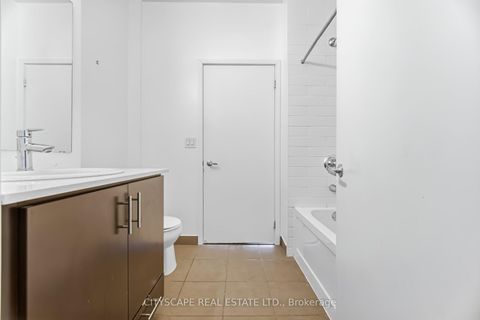 Photo 13 at 3212 - 360 Square One Drive, City Centre, Mississauga