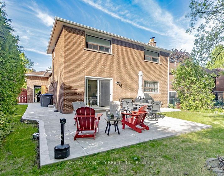 Photo 15 at 20 Manorcrest Street, Central Park, Brampton