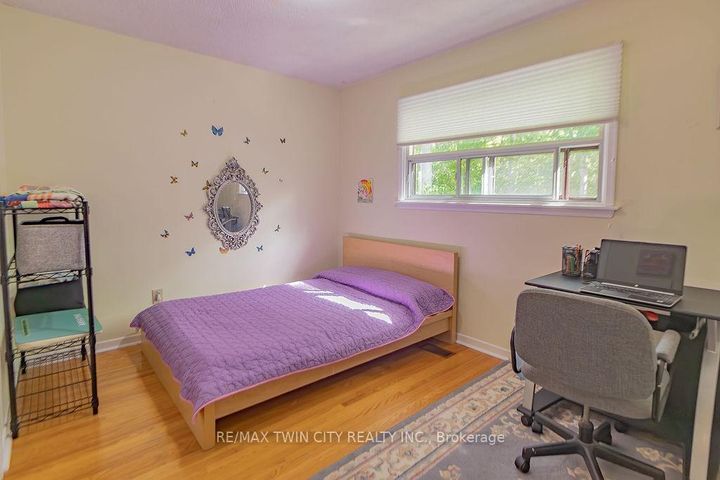 Photo 29 at 20 Manorcrest Street, Central Park, Brampton