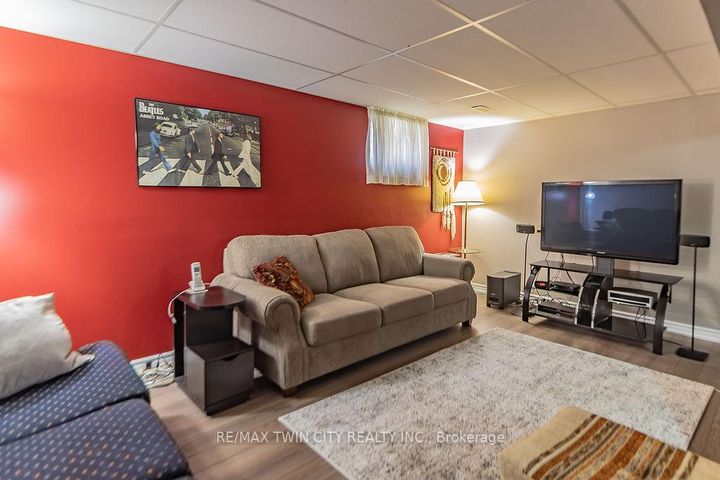 Photo 37 at 20 Manorcrest Street, Central Park, Brampton