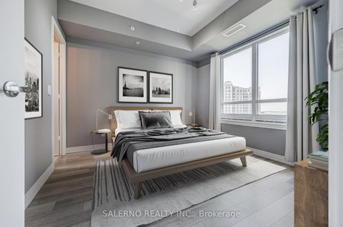 Photo 13 at 915 - 9255 Jane Street, Maple, Vaughan