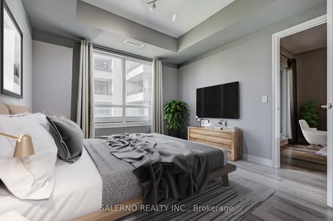 Photo 15 at 915 - 9255 Jane Street, Maple, Vaughan