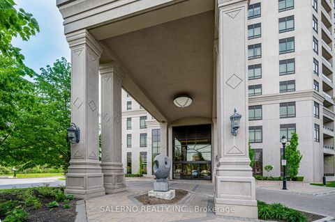 Photo 22 at 915 - 9255 Jane Street, Maple, Vaughan