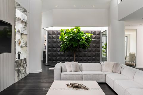 Photo 10 at 45 Park Lane Circle, York Mills, Toronto