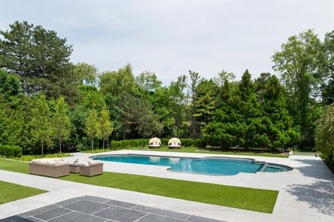 Photo 34 at 45 Park Lane Circle, York Mills, Toronto