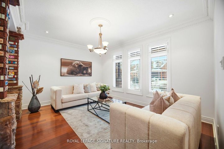 Photo 4 at 1592 Hallstone Road, Bram West, Brampton