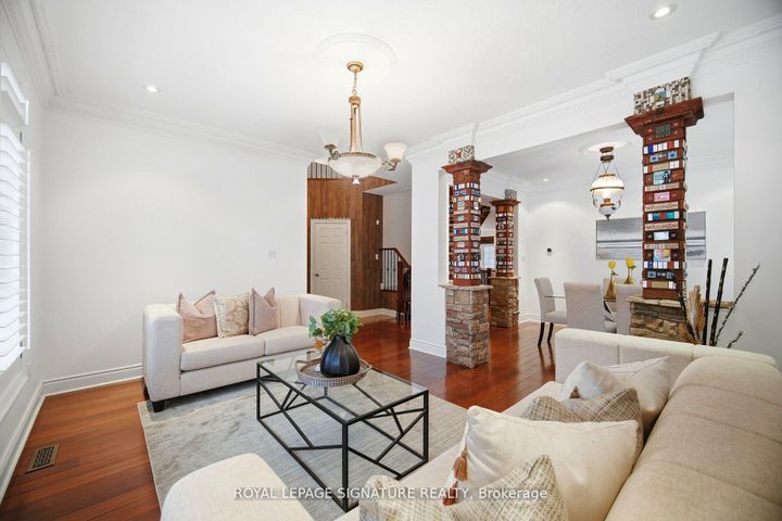 Photo 5 at 1592 Hallstone Road, Bram West, Brampton