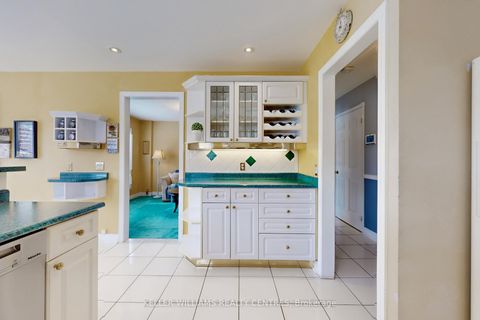 Photo 12 at 45 Hemlock Drive, Raymerville, Markham