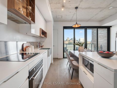 Photo 5 at 608 - 383 Sorauren Avenue, Roncesvalles, Toronto