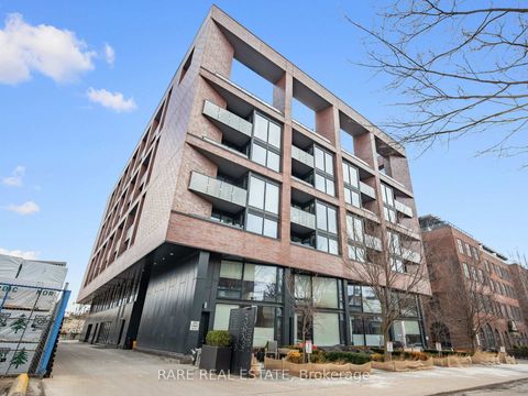 Photo 12 at 608 - 383 Sorauren Avenue, Roncesvalles, Toronto