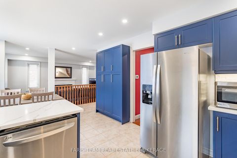 Photo 8 at 7 Meyer Avenue, East Bayfield, Barrie