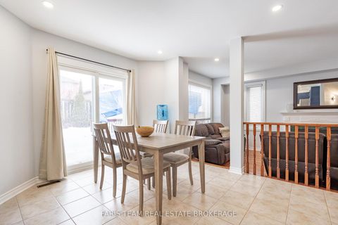 Photo 9 at 7 Meyer Avenue, East Bayfield, Barrie