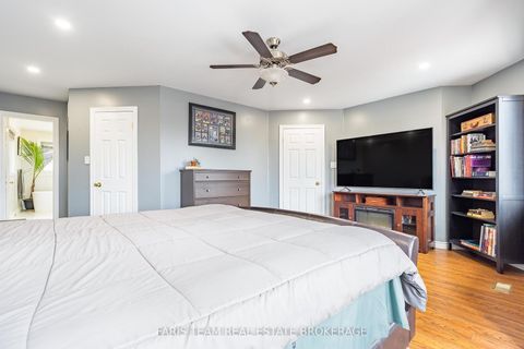 Photo 23 at 7 Meyer Avenue, East Bayfield, Barrie