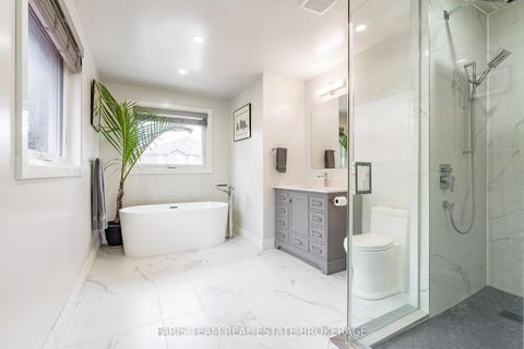 Photo 24 at 7 Meyer Avenue, East Bayfield, Barrie