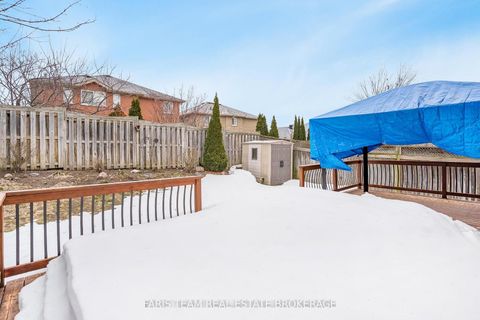 Photo 33 at 7 Meyer Avenue, East Bayfield, Barrie