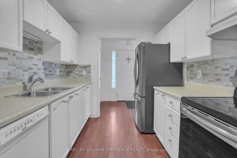 Photo 5 at 21 Knicely Road, Painswick North, Barrie