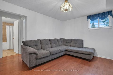 Photo 14 at 21 Knicely Road, Painswick North, Barrie