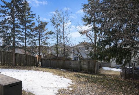 Photo 18 at 21 Knicely Road, Painswick North, Barrie