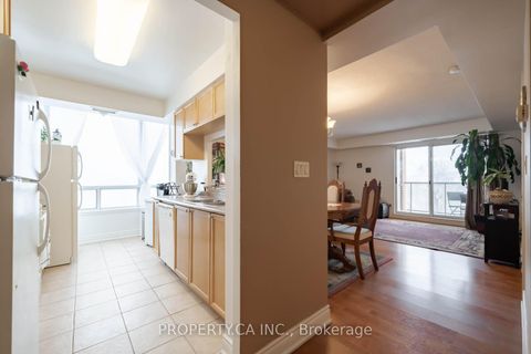 Photo 5 at 609 - 2088 Lawrence Avenue W, Weston, Toronto