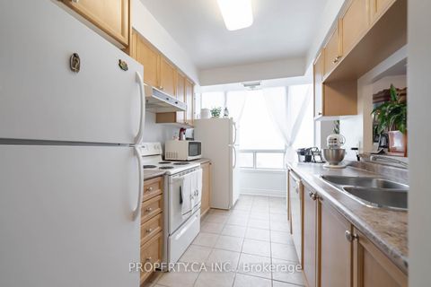 Photo 9 at 609 - 2088 Lawrence Avenue W, Weston, Toronto