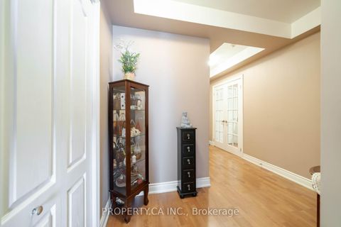 Photo 10 at 609 - 2088 Lawrence Avenue W, Weston, Toronto