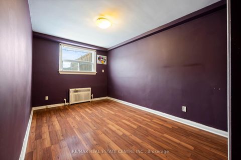 Photo 23 at 10 Lapp Street, Smythe, Toronto