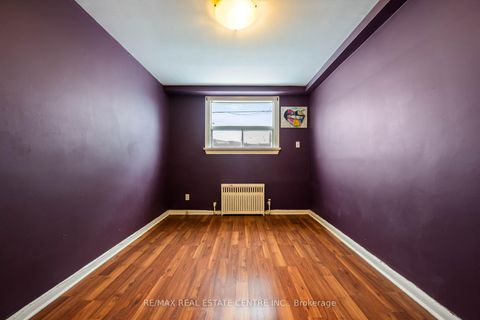 Photo 24 at 10 Lapp Street, Smythe, Toronto