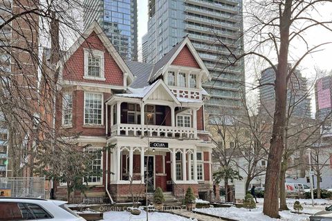 Photo 6 at 1 - 17 Isabella Street, Yonge Corridor, Toronto