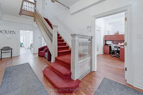 Photo 16 at 1 - 17 Isabella Street, Yonge Corridor, Toronto