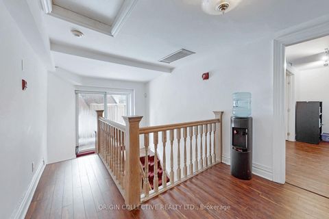 Photo 27 at 1 - 17 Isabella Street, Yonge Corridor, Toronto