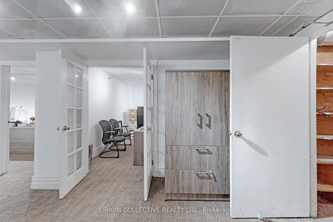 Photo 34 at 1 - 17 Isabella Street, Yonge Corridor, Toronto