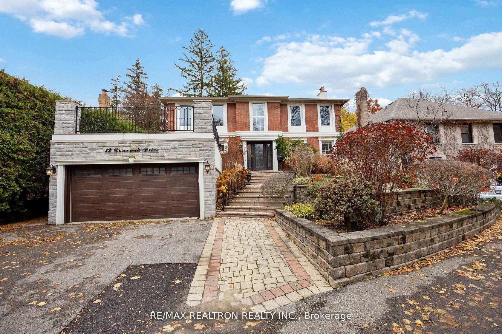 12 Donwoods Drive, York Mills, Toronto 