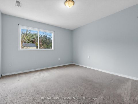 Photo 27 at 5 Coates Crescent, Oak Ridges Lake Wilcox, Richmond Hill