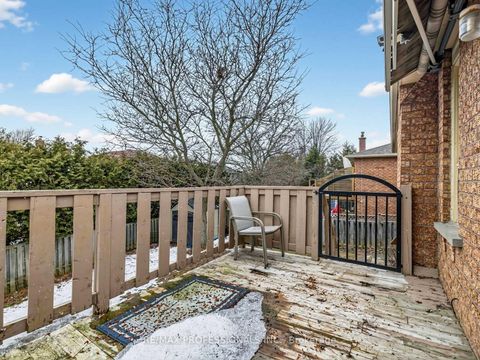 Photo 31 at 5 Coates Crescent, Oak Ridges Lake Wilcox, Richmond Hill