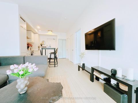 Photo 3 at N431 - 455 Front Street E, Waterfront Communities C8, Toronto