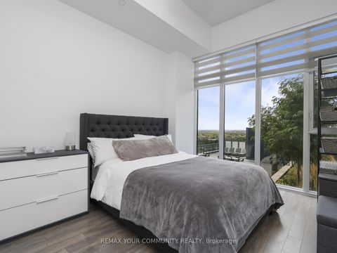 Photo 24 at 1012 - 99 Eagle Rock Way, Rural Vaughan, Vaughan