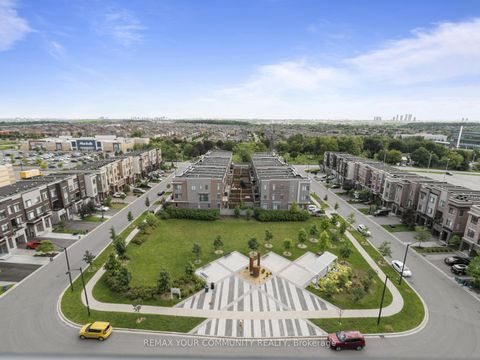 Photo 38 at 1012 - 99 Eagle Rock Way, Rural Vaughan, Vaughan