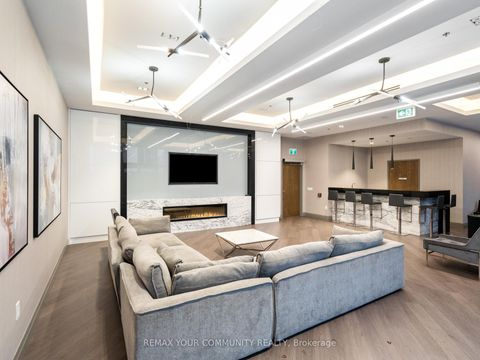 Photo 41 at 1012 - 99 Eagle Rock Way, Rural Vaughan, Vaughan