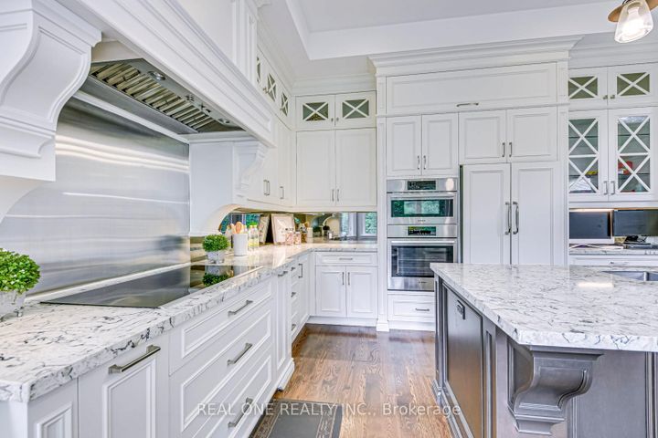 Photo 15 at 332 Sawyer Road, WO West, Oakville