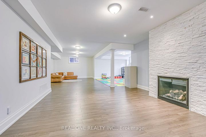 Photo 33 at 332 Sawyer Road, WO West, Oakville