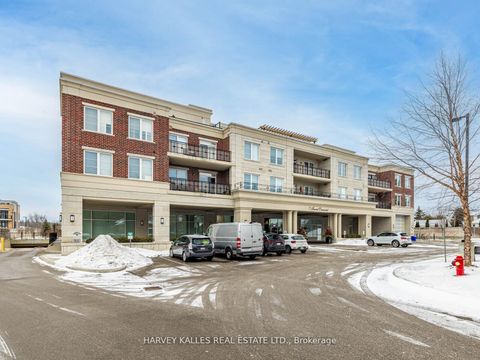 Photo 1 at 112 - 7 Bond Crescent, Oak Ridges, Richmond Hill