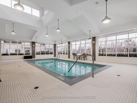 Photo 16 at 112 - 7 Bond Crescent, Oak Ridges, Richmond Hill