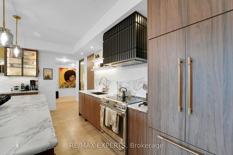 Photo 9 at 605 - 38 Cameron Street, Chinatown, Toronto