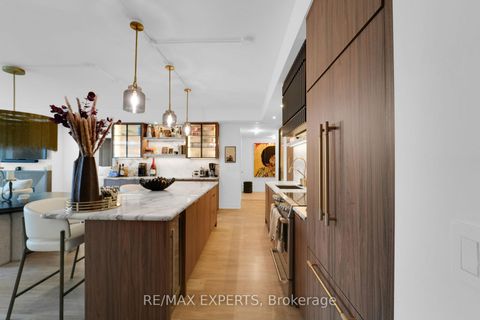 Photo 10 at 605 - 38 Cameron Street, Chinatown, Toronto