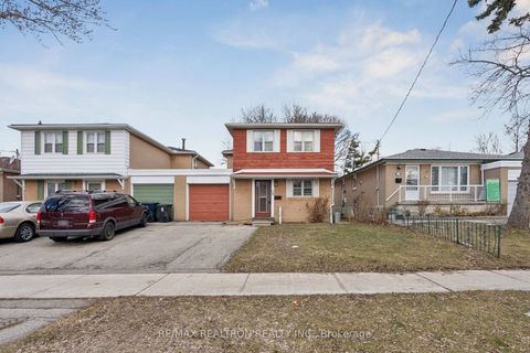 Photo 0 at 56 Green Bush Road, Newtonbrook West, Toronto