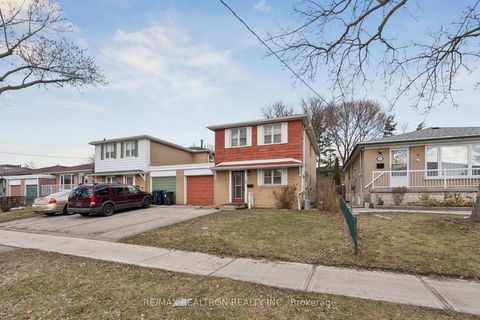 Photo 1 at 56 Green Bush Road, Newtonbrook West, Toronto