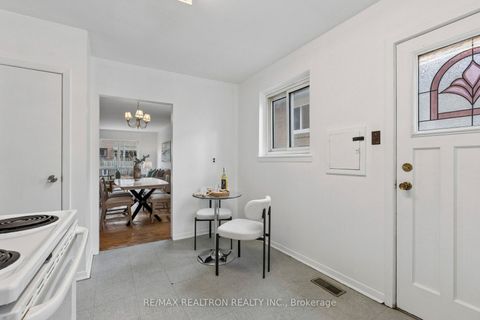 Photo 13 at 56 Green Bush Road, Newtonbrook West, Toronto