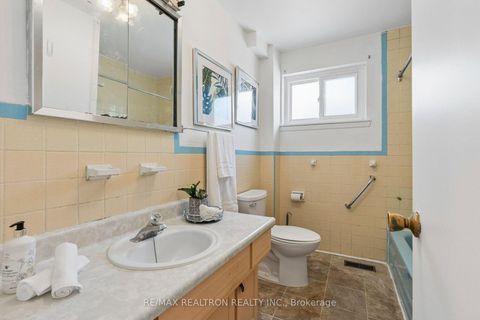 Photo 29 at 56 Green Bush Road, Newtonbrook West, Toronto