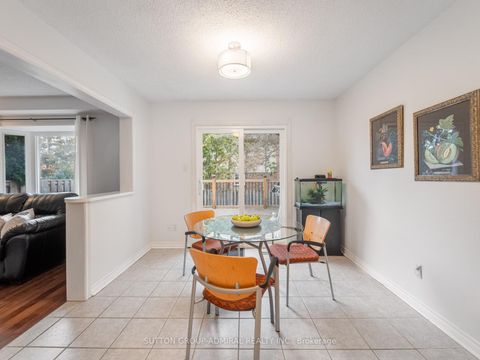 Photo 10 at 218 Mullen Drive, Brownridge, Vaughan